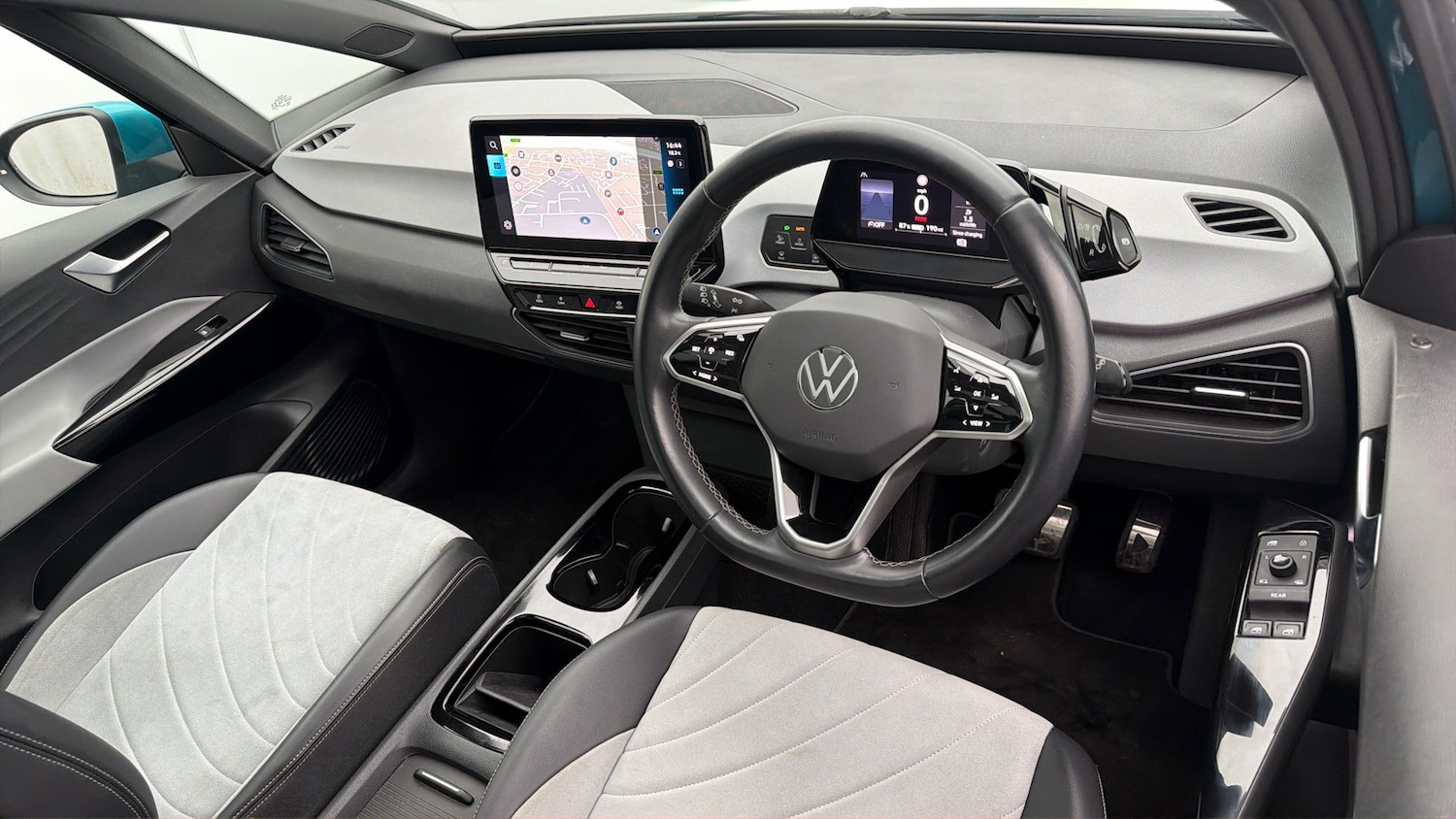 Used Volkswagen ID.3 2023 for sale - 77931888: Photo 9