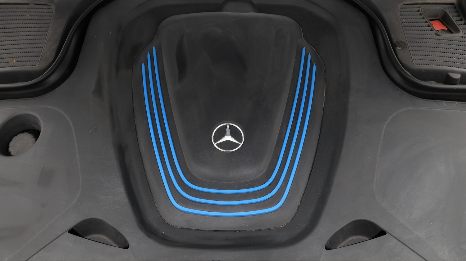 Used Mercedes-Benz EQC 2020 for sale - 76433063: Photo 20