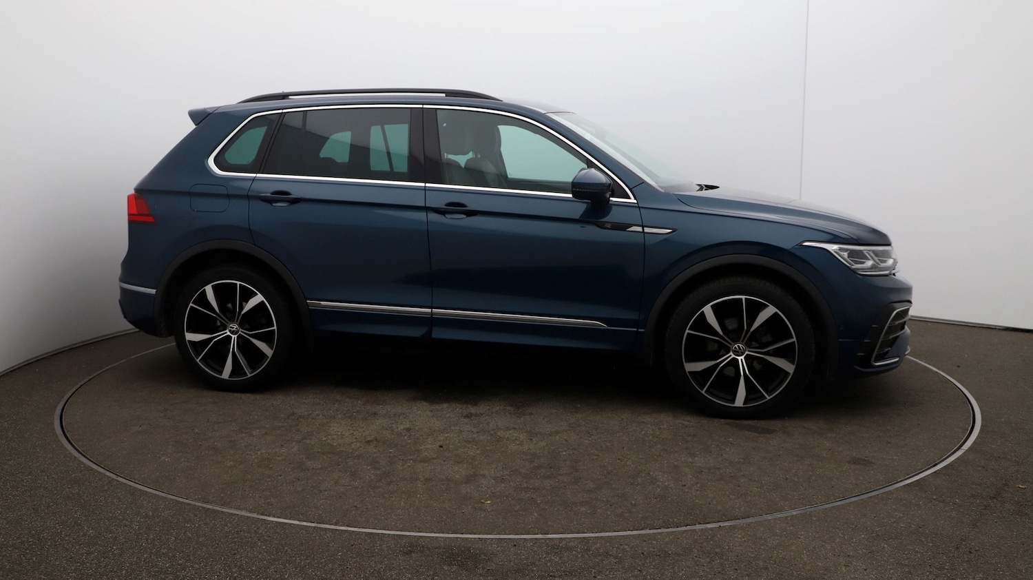 Used Volkswagen Tiguan for sale - 76810650: Photo 41