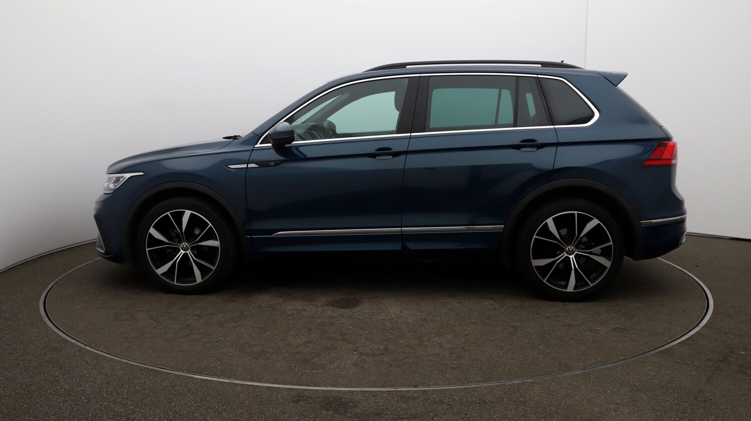 Used Volkswagen Tiguan for sale - 76810650: Photo 57