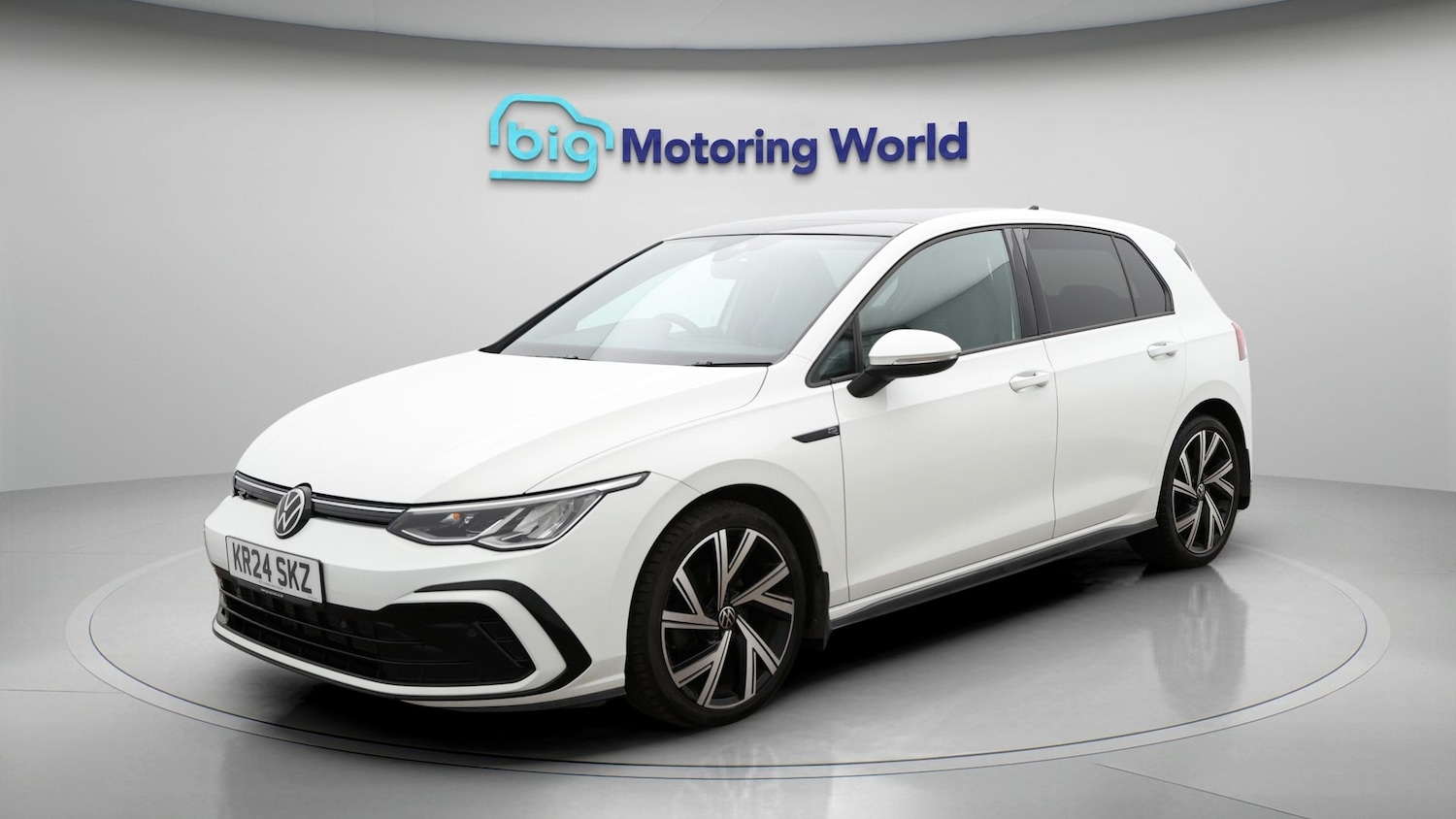 Used Volkswagen Golf 2024 for sale - 77746655: Photo 3