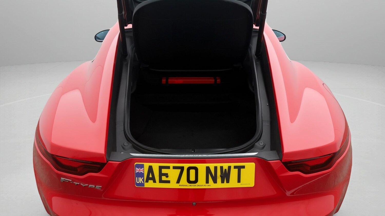 Used Jaguar F-Type for sale - 77915332: Photo 17