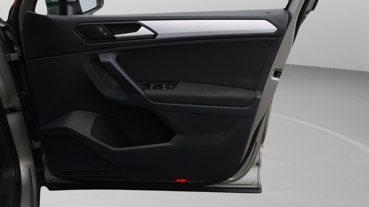 Used Volkswagen Tiguan 2020 for sale - 76440401: Photo 16