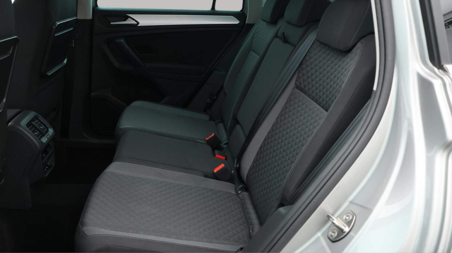 Used Volkswagen Tiguan 2020 for sale - 76440401: Photo 17