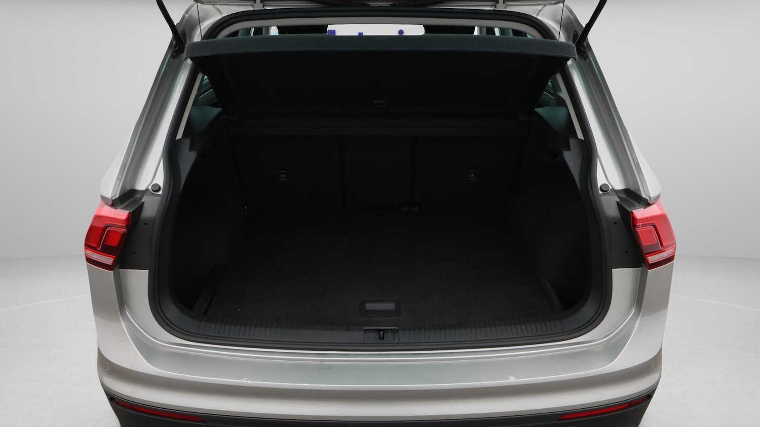 Used Volkswagen Tiguan 2020 for sale - 76440401: Photo 18