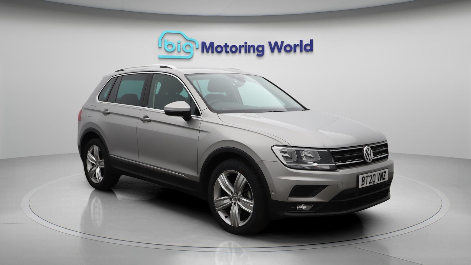 Used Volkswagen Tiguan 2020 for sale - 76440401: Photo 2