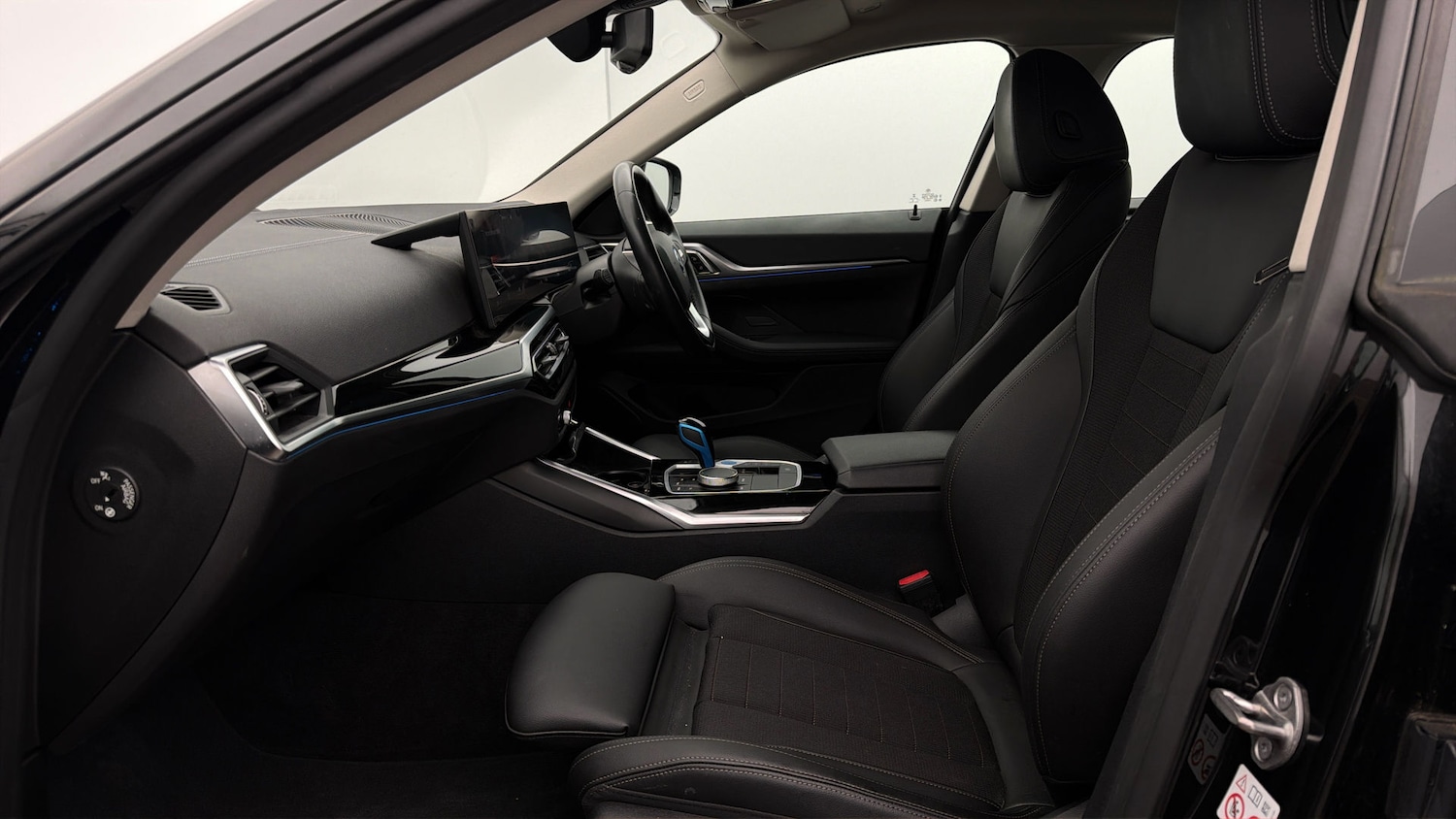 Used BMW i4 2022 for sale - 77961660: Photo 13