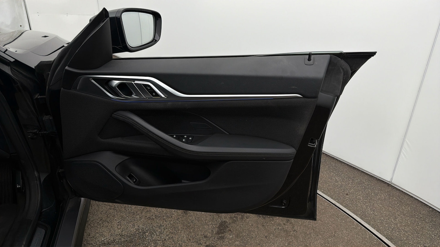 Used BMW i4 2022 for sale - 77961660: Photo 14