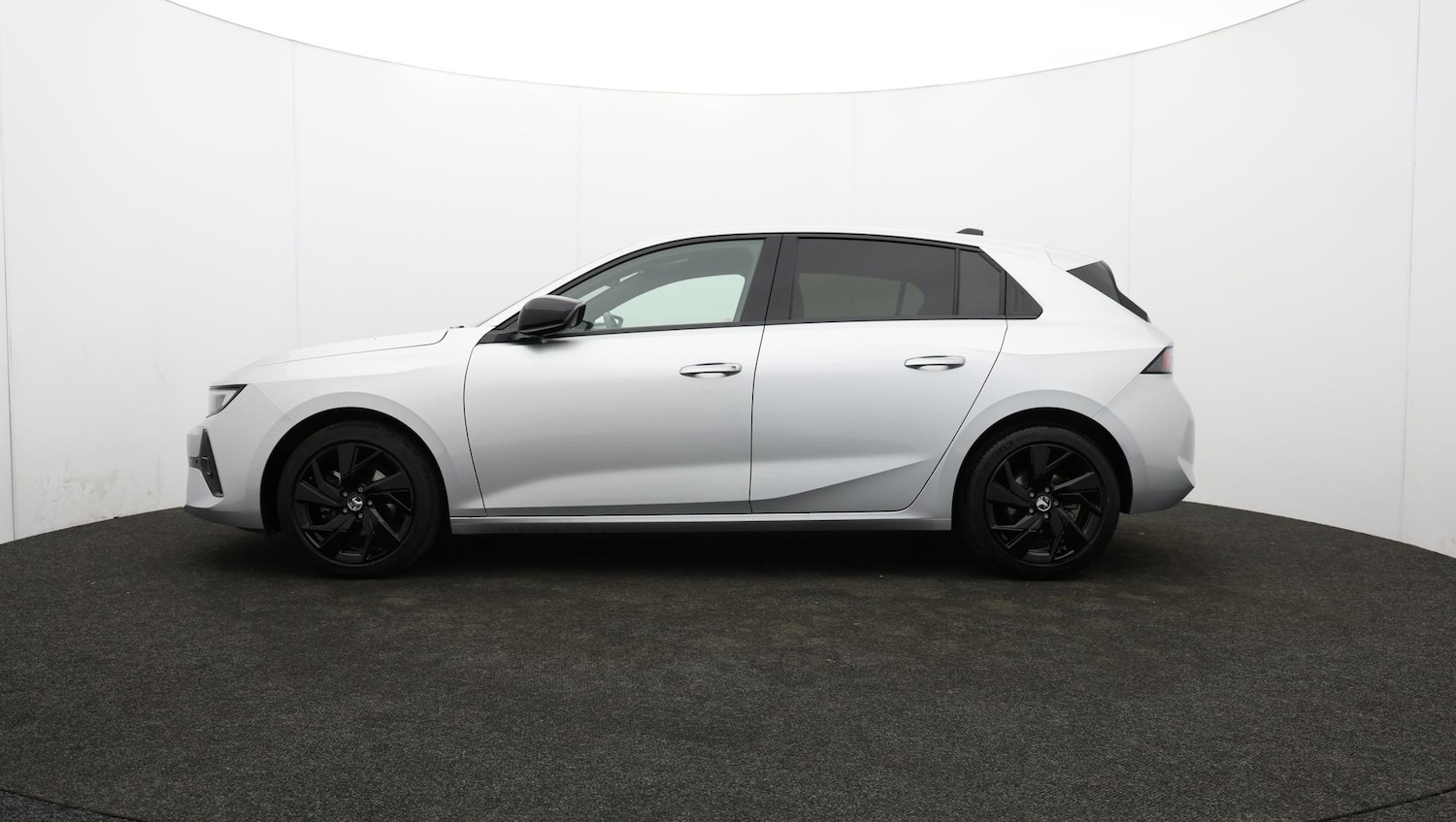 Used Vauxhall Astra 2024 for sale - 76592962: Photo 71