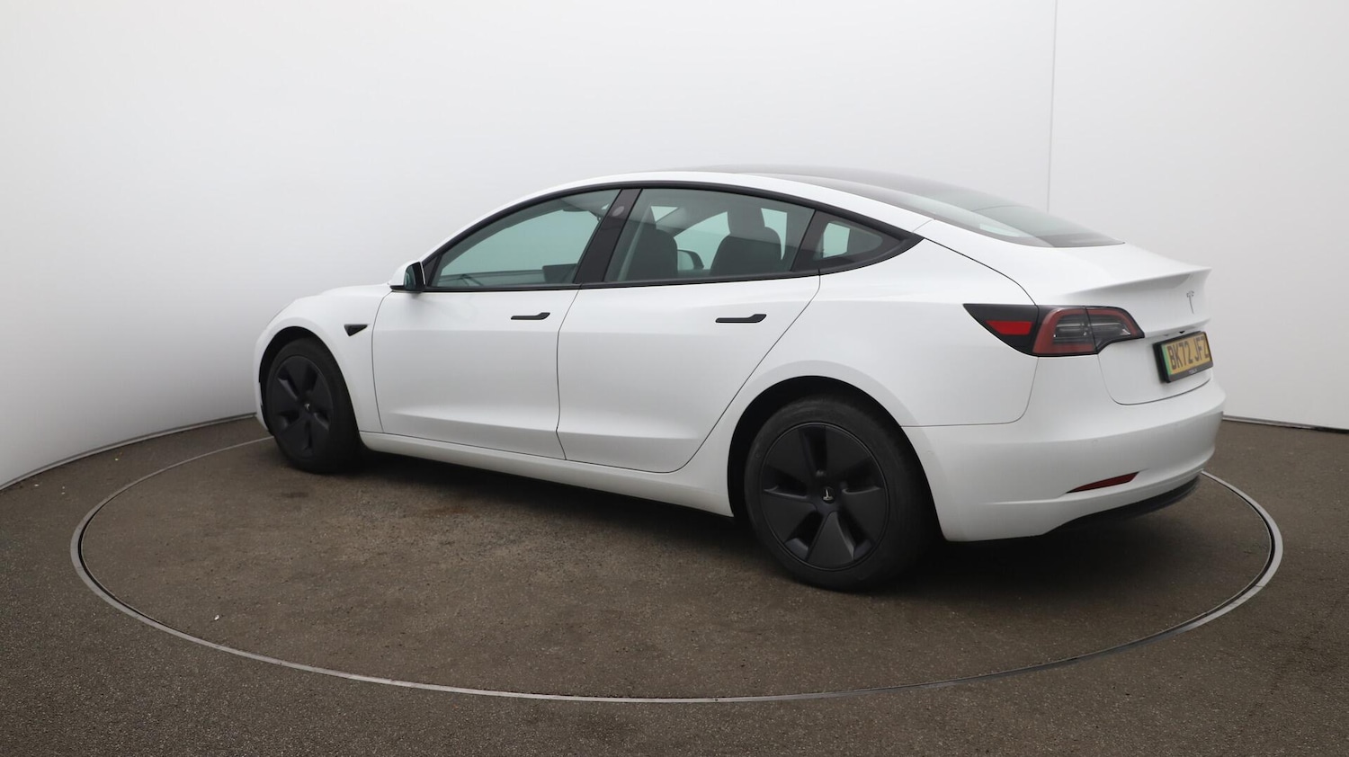 Used Tesla Model 3 2022 for sale - 76137317: Photo 10