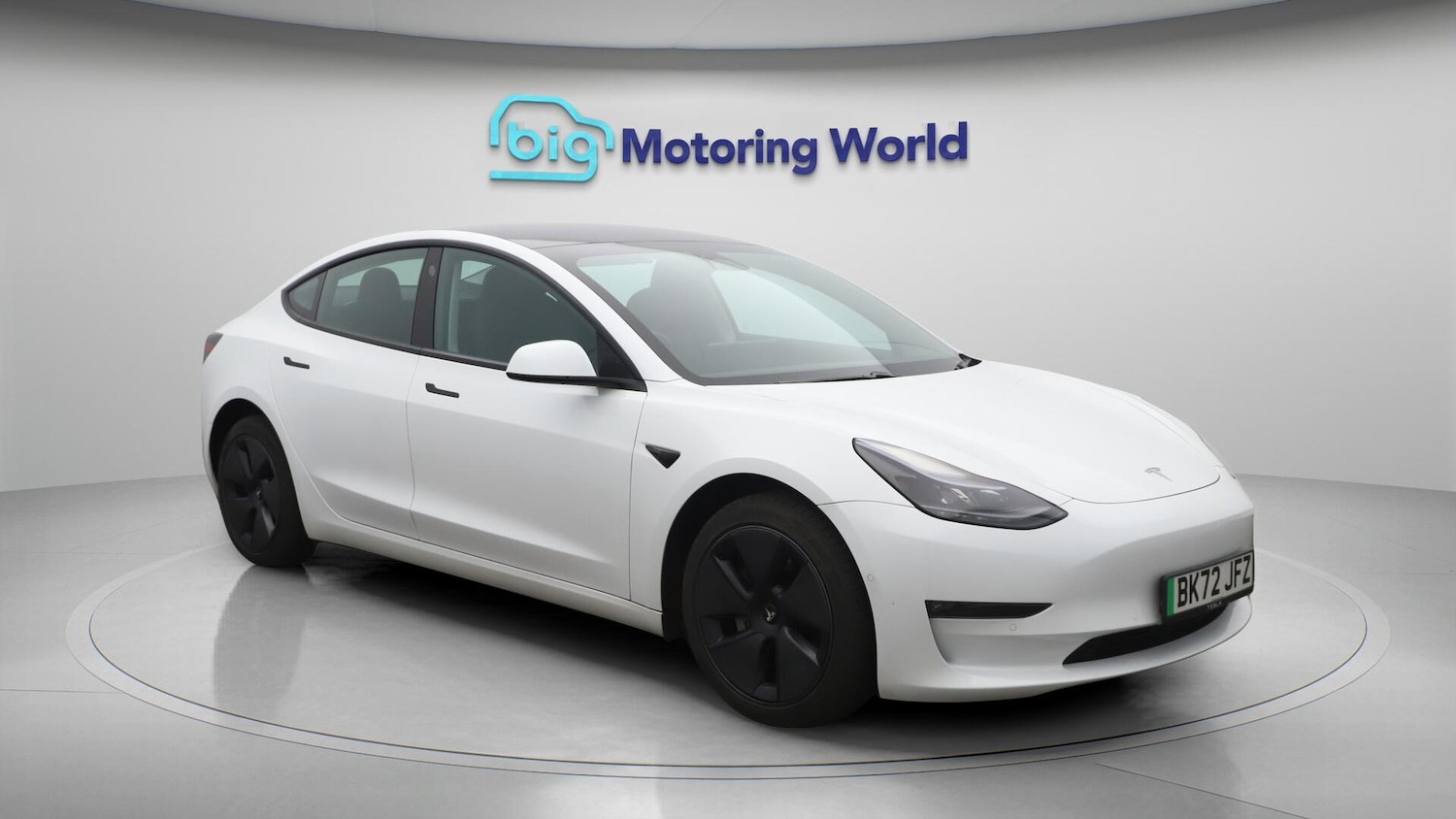 Used Tesla Model 3 2022 for sale - 76137317: Photo 2