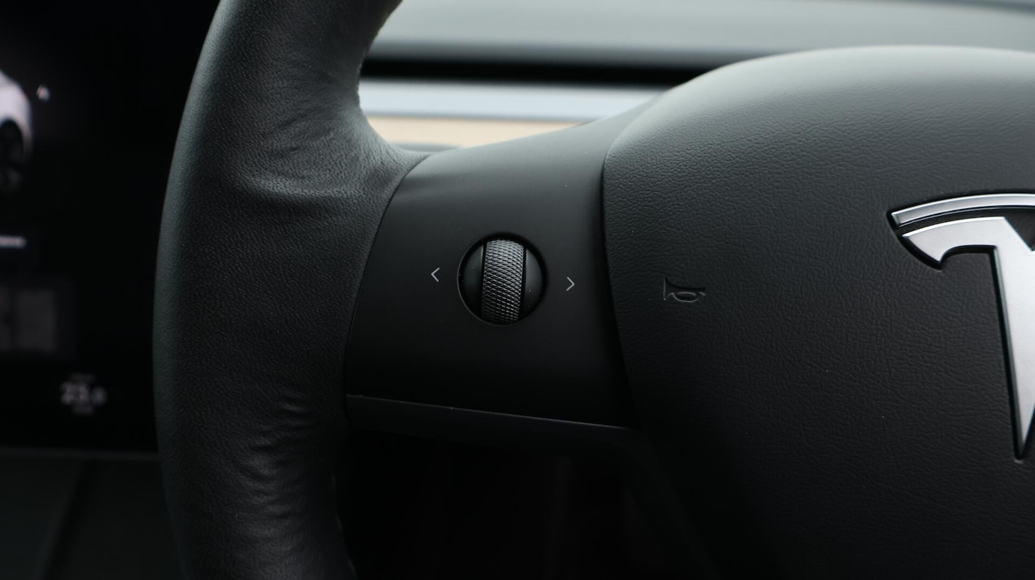 Used Tesla Model 3 2022 for sale - 76137317: Photo 43