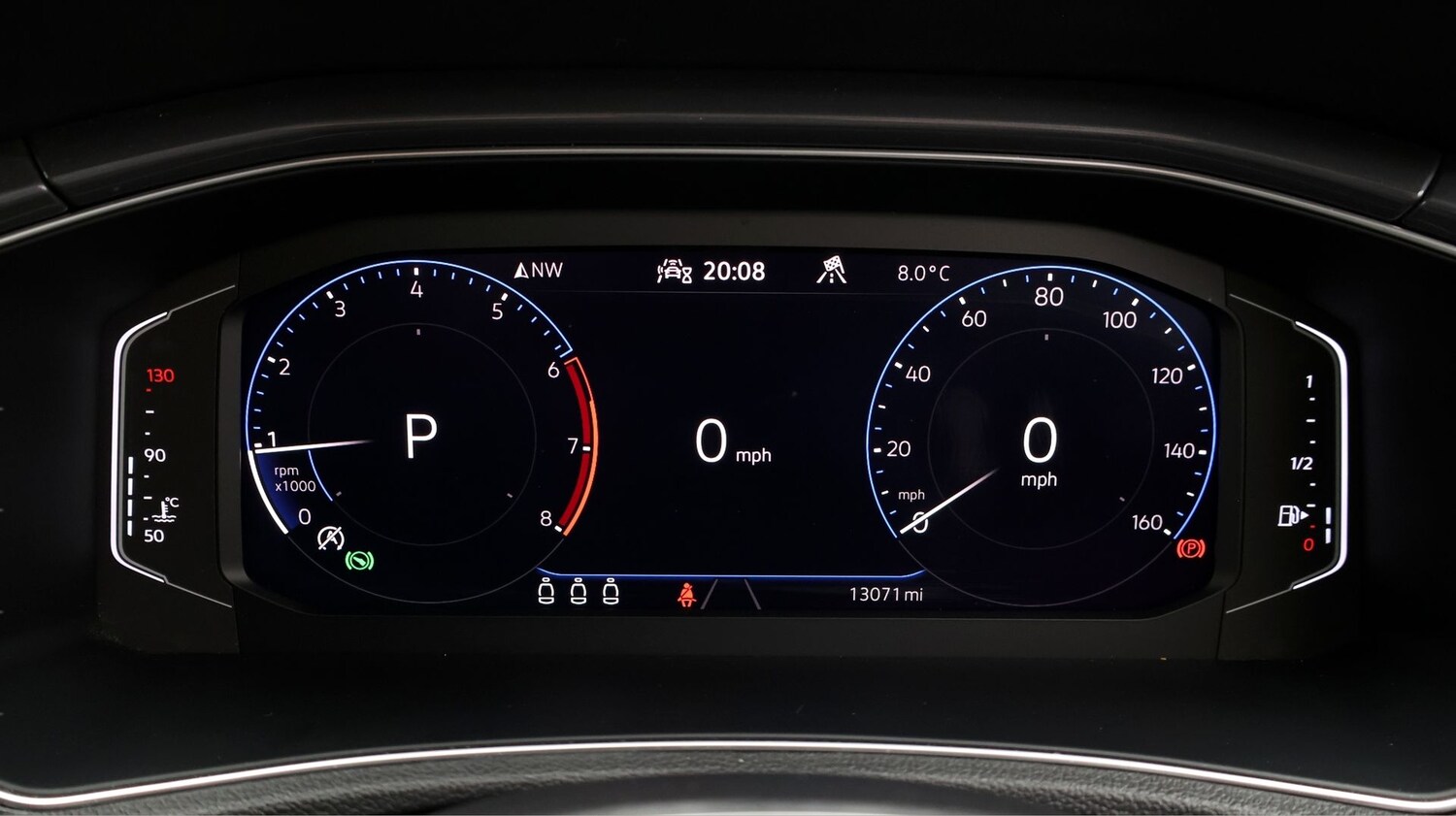 Used Volkswagen T-Roc 2021 for sale - 77900921: Photo 10