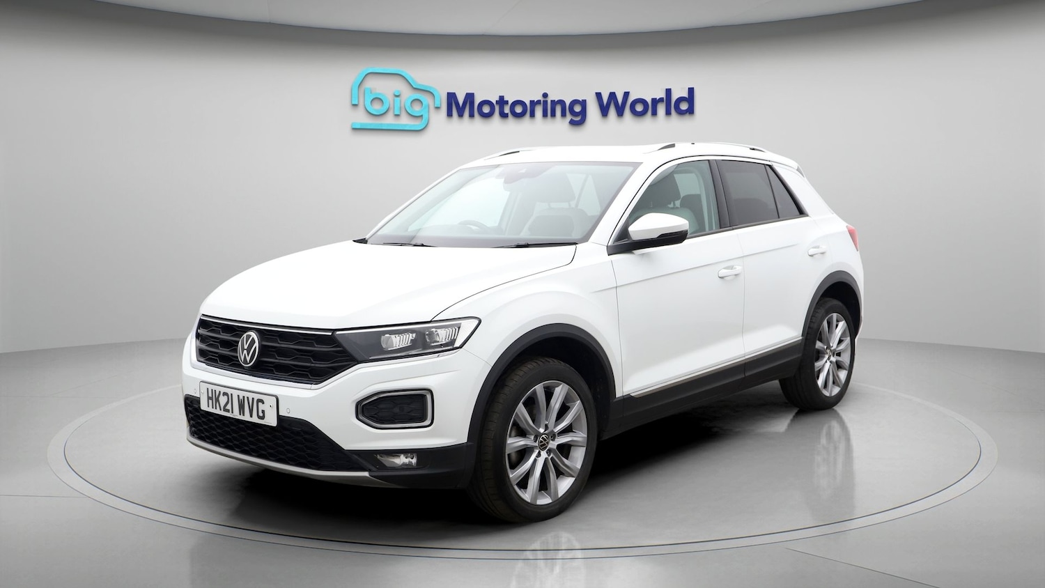 Used Volkswagen T-Roc 2021 for sale - 77900921: Photo 3