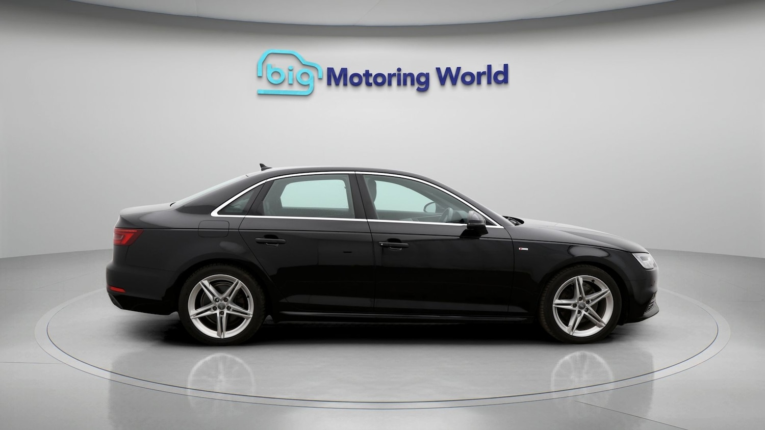 Used Audi A4 2018 for sale - 77325932: Photo 8