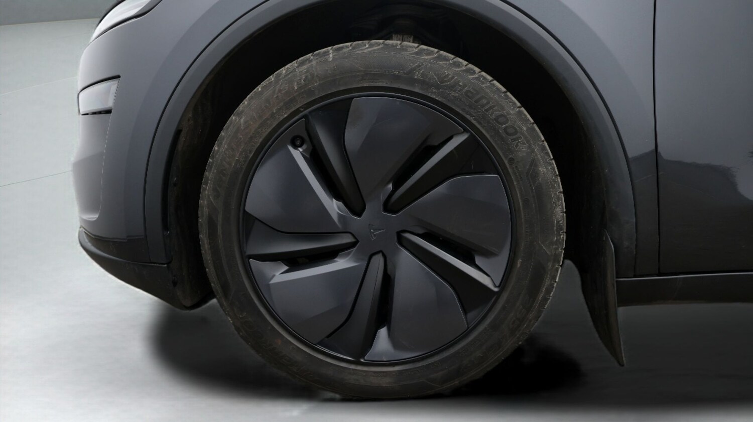 Used Tesla Model Y 2025 for sale - 77181608: Photo 18