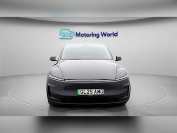 Used Tesla Model Y 2025 for sale - 77181608: Photo