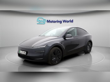 Used Tesla Model Y 2025 for sale - 77181608: Photo