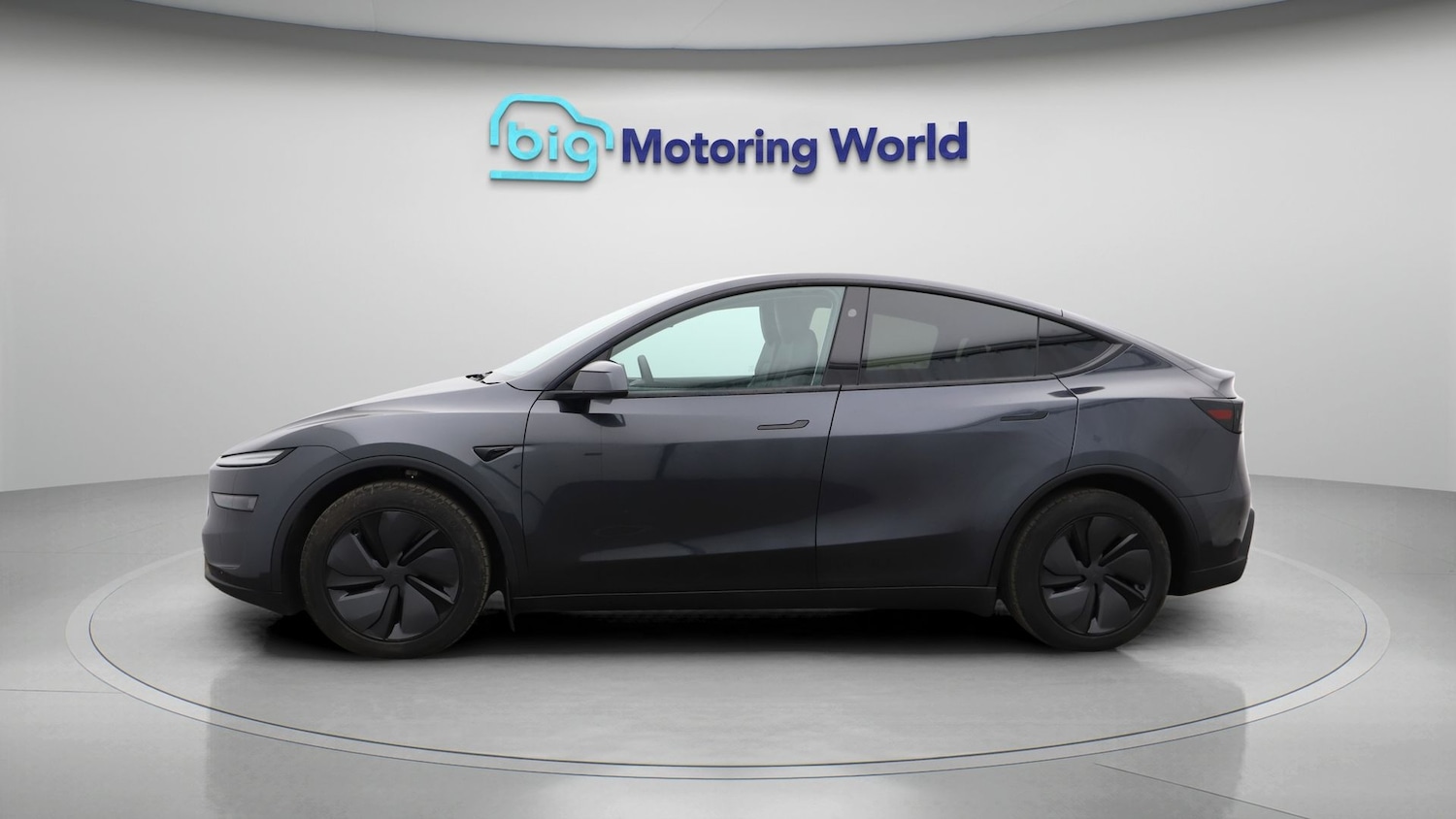 Used Tesla Model Y 2025 for sale - 77181608: Photo 4