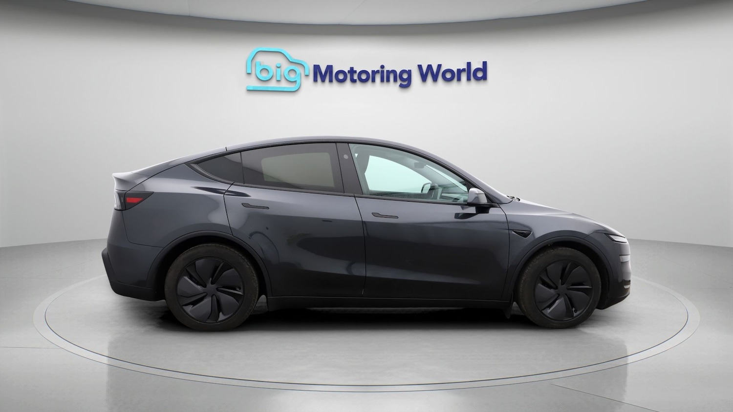 Used Tesla Model Y 2025 for sale - 77181608: Photo 8