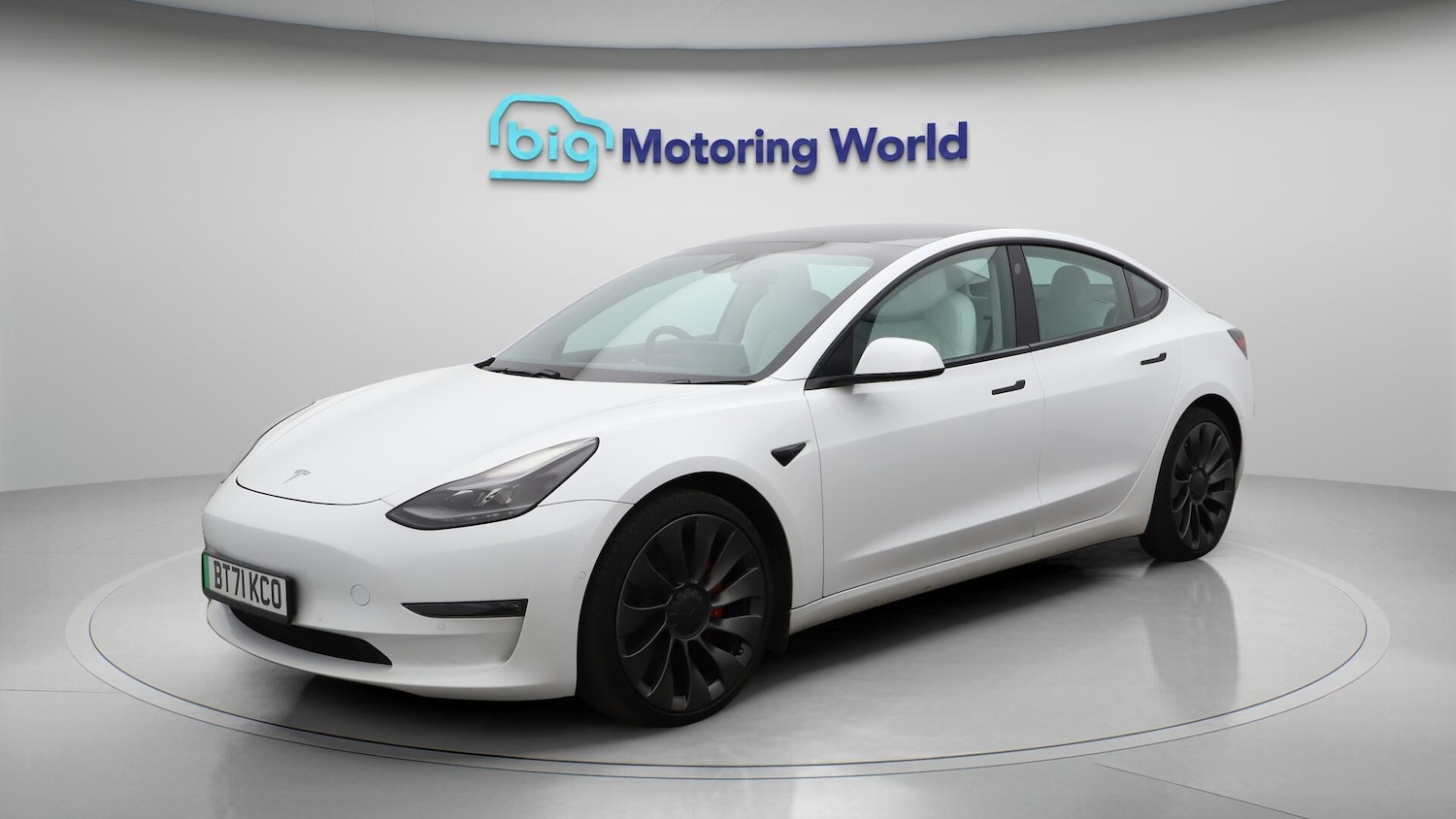 Used Tesla Model 3 2021 for sale - 76667342: Photo 4
