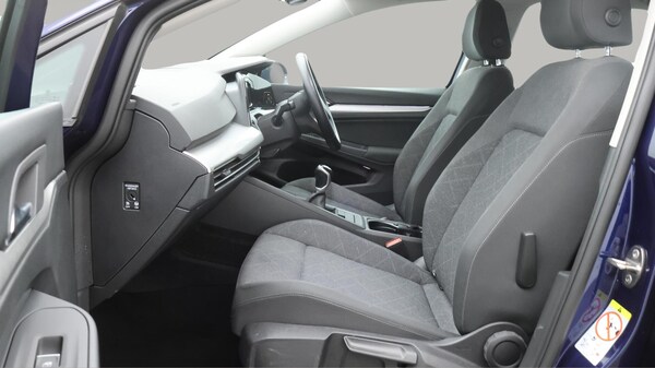 Used Volkswagen Golf 2021 for sale - 76136495: Photo 15