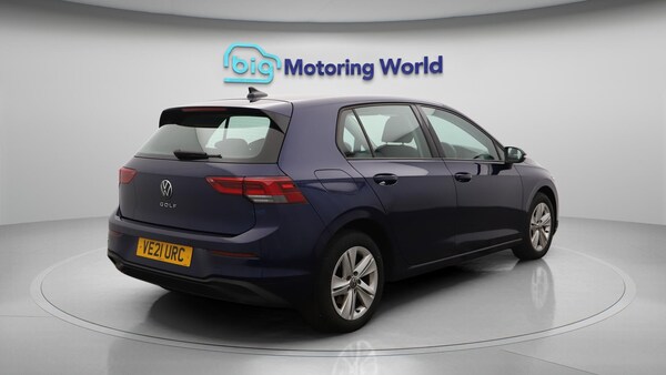 Used Volkswagen Golf 2021 for sale - 76136495: Photo 8