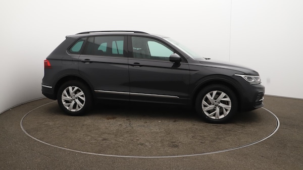 Used Volkswagen Tiguan 2022 for sale - 76167148: Photo 42