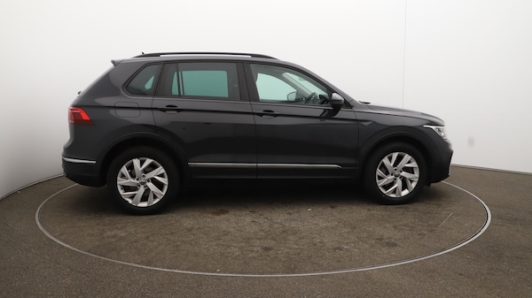 Used Volkswagen Tiguan 2022 for sale - 76167148: Photo 44