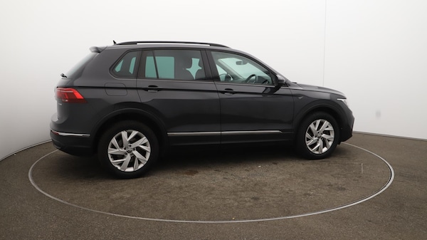 Used Volkswagen Tiguan 2022 for sale - 76167148: Photo 45