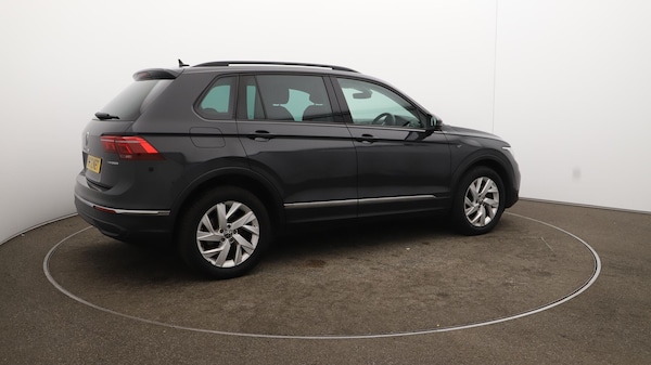 Used Volkswagen Tiguan 2022 for sale - 76167148: Photo 46