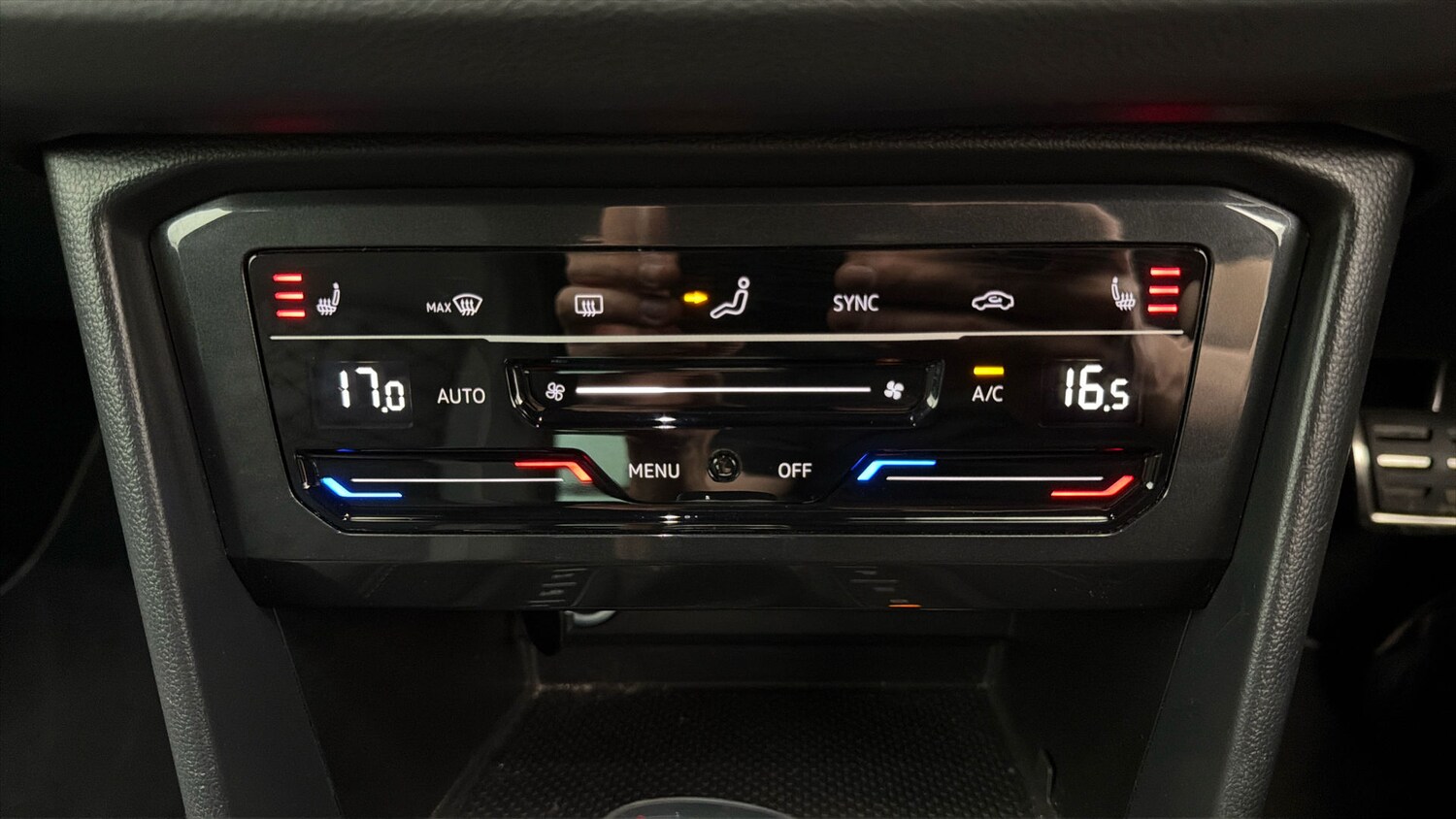 Used Volkswagen Tiguan 2023 for sale - 78180234: Photo 11