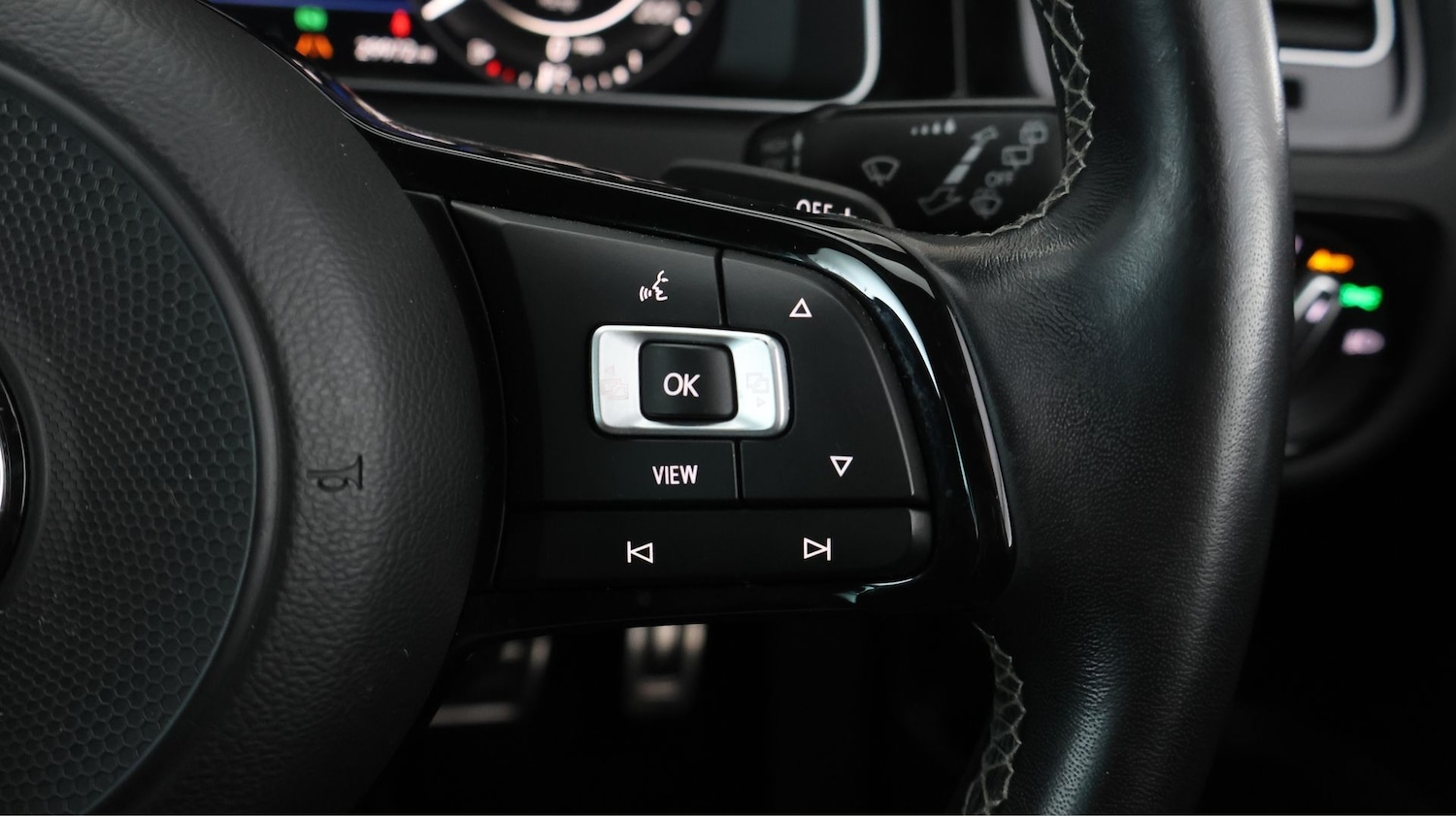 Used Volkswagen Golf 2020 for sale - 77677053: Photo 22