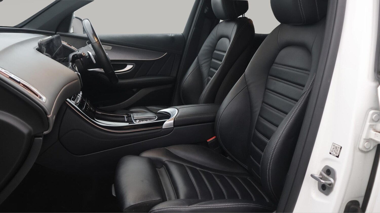 Used Mercedes-Benz EQC for sale - 76759459: Photo 15