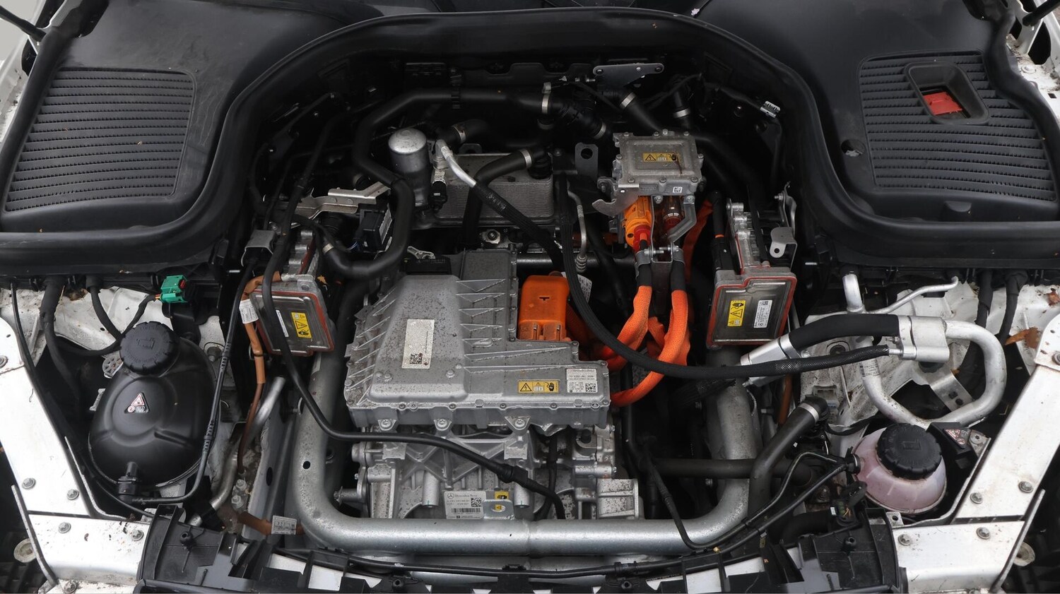 Used Mercedes-Benz EQC for sale - 76759459: Photo 20