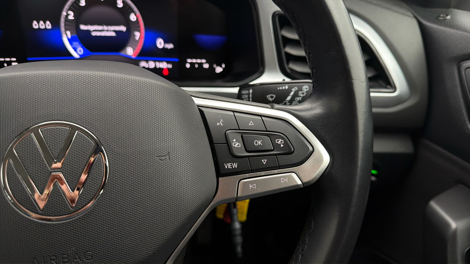 Used Volkswagen T-Roc 2023 for sale - 78159776: Photo 24