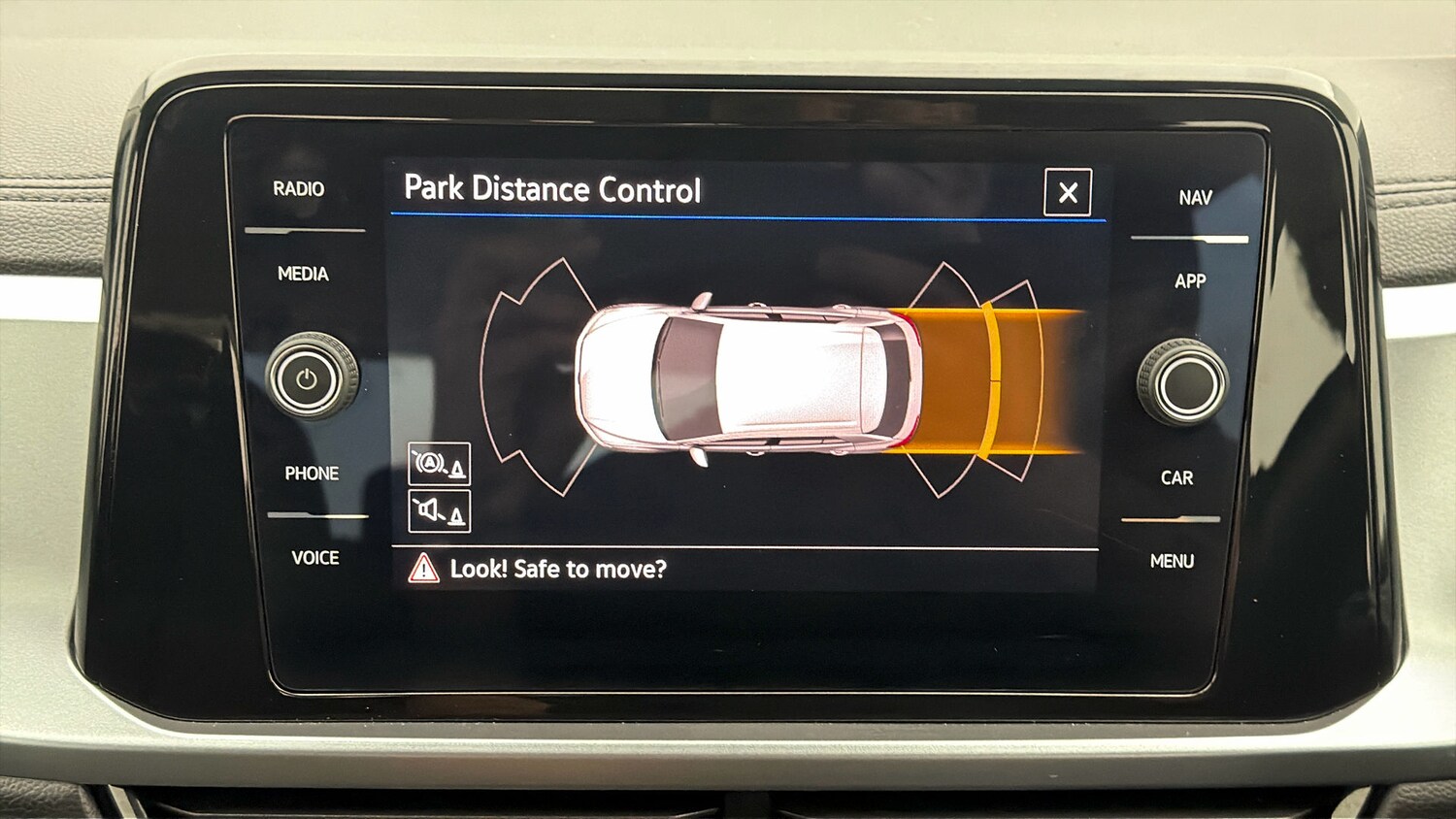 Used Volkswagen T-Roc 2023 for sale - 78159776: Photo 27