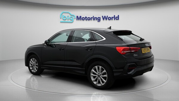 Used Audi Q3 2023 for sale - 76227642: Photo 6