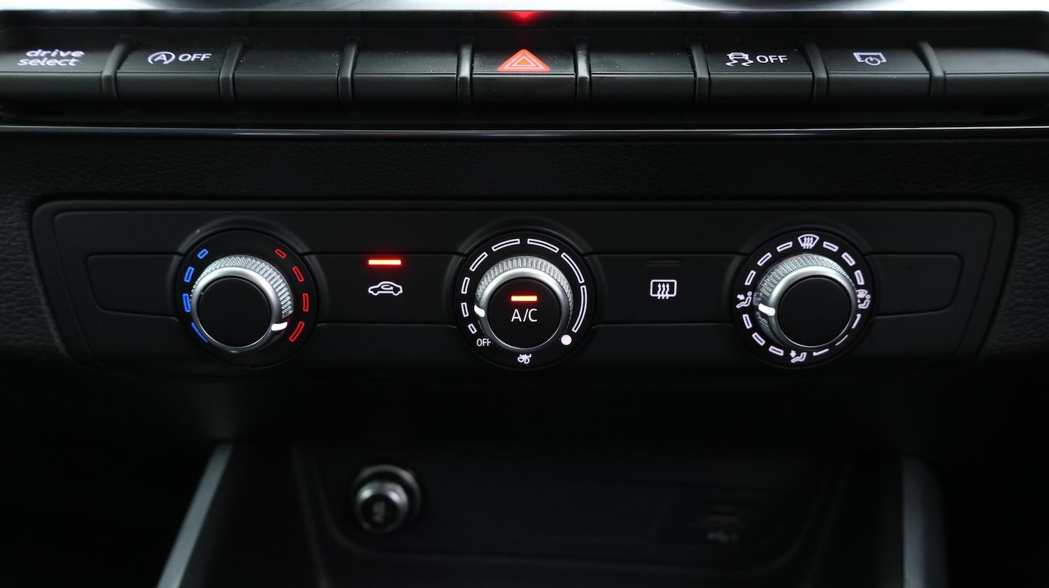 Used Audi Q2 2020 for sale - 76742863: Photo 13