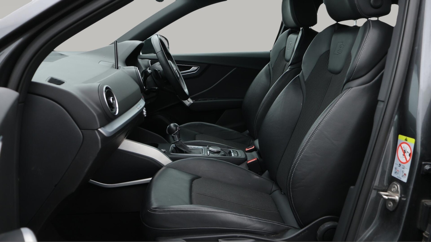 Used Audi Q2 2020 for sale - 76742863: Photo 15