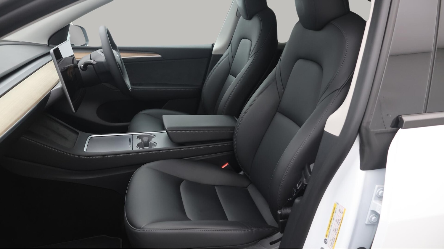 Used Tesla Model Y 2023 for sale - 76484652: Photo 15