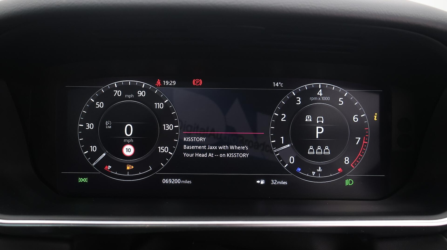 Used Land Rover Range Rover Sport 2022 for sale - 76388814: Photo 11