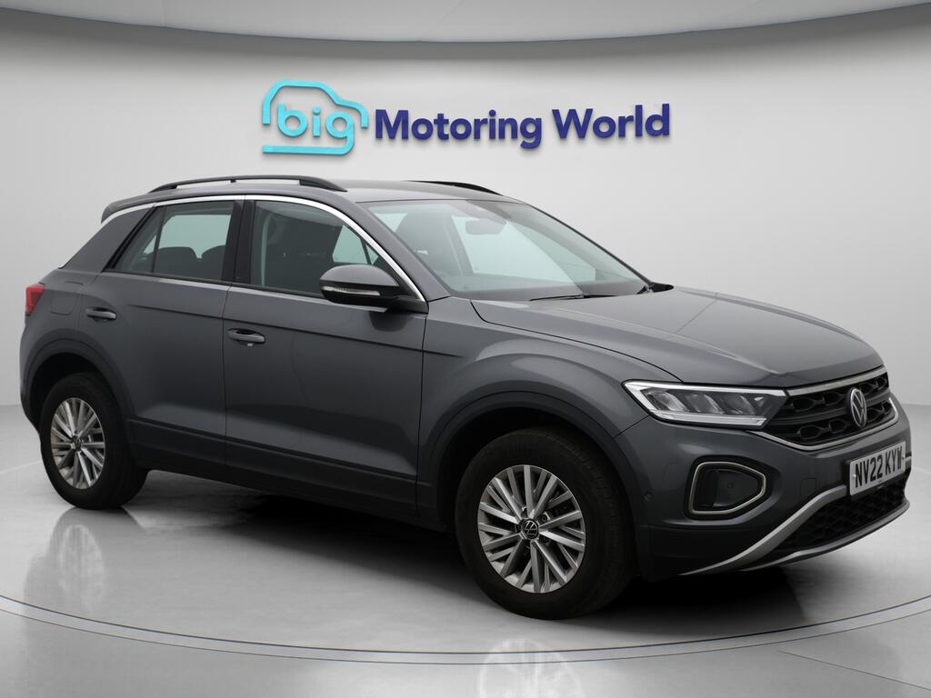 Used Volkswagen T-Roc 2022 for sale - 75941787: Photo 1