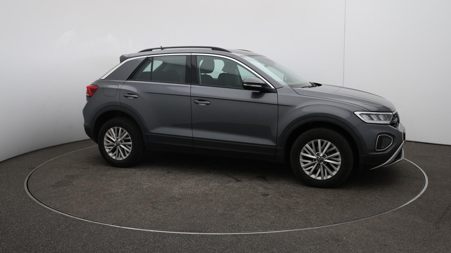 Used Volkswagen T-Roc 2022 for sale - 75941787: Photo 32
