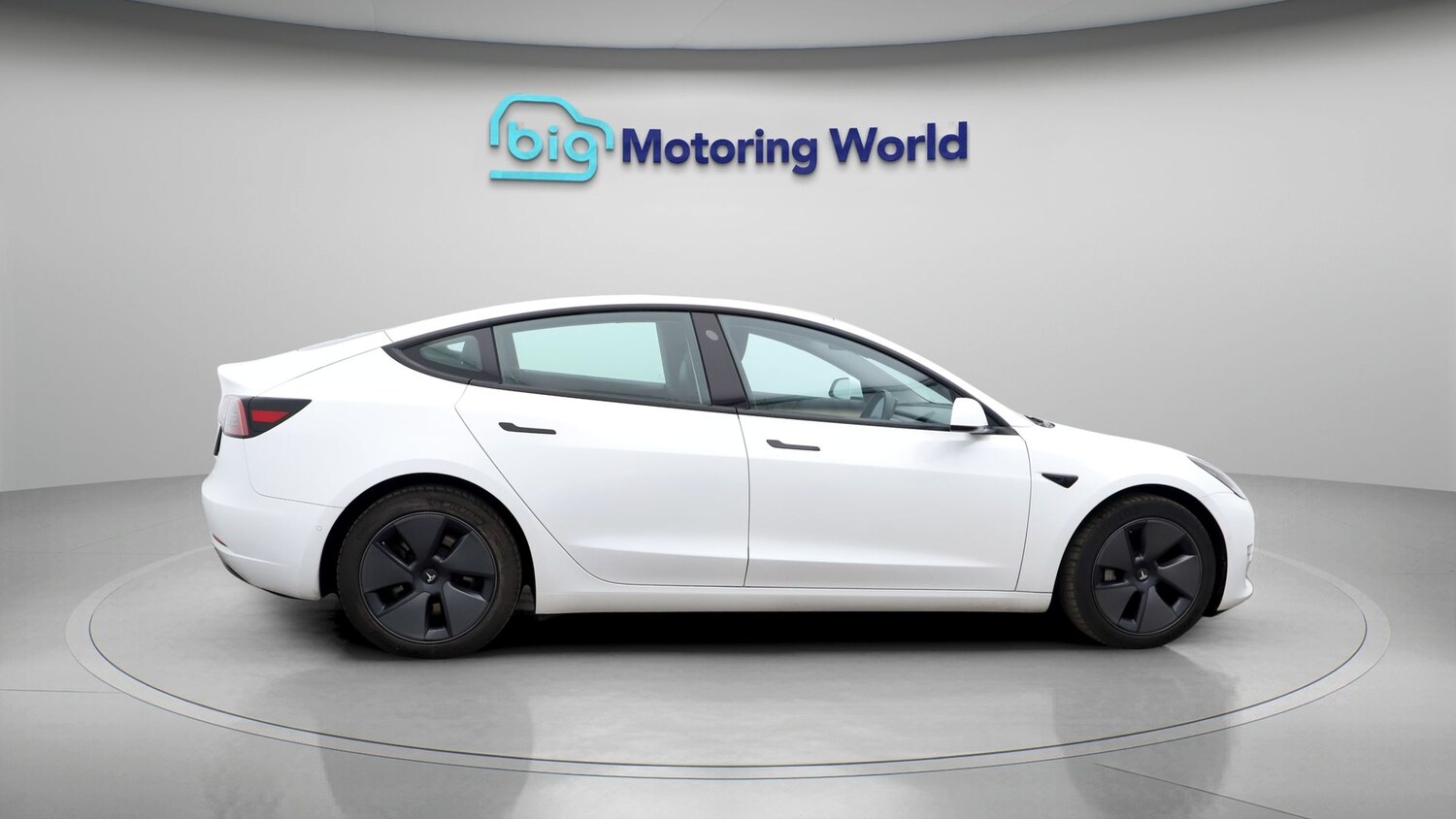 Used Tesla Model 3 2021 for sale - 77208635: Photo 8