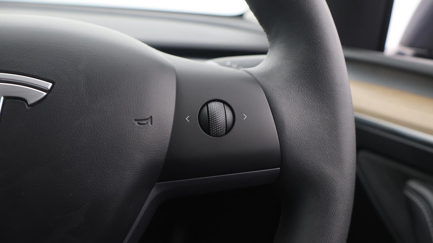 Used Tesla Model Y 2022 for sale - 76633837: Photo 27