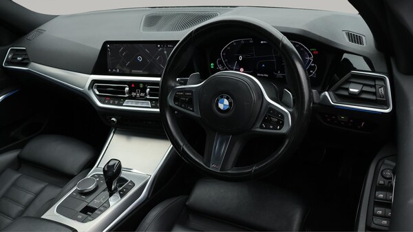 Used BMW 3 Series 2021 for sale - 76326928: Photo 10