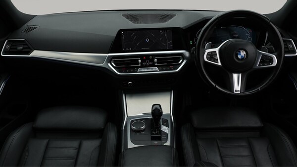 Used BMW 3 Series 2021 for sale - 76326928: Photo 14
