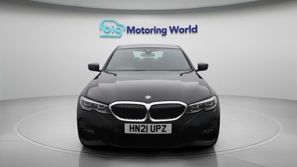 Used BMW 3 Series 2021 for sale - 76326928: Photo 3