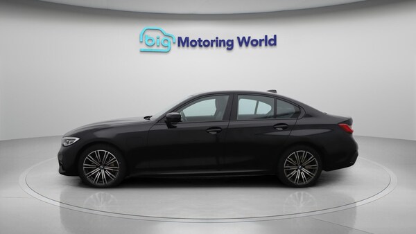 Used BMW 3 Series 2021 for sale - 76326928: Photo 5